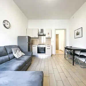  Appartamento Along The Canal Smart Flat Naviglio - 4 People