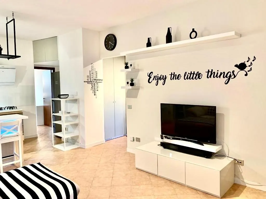 Apartment Jr Home 1 Corsico Italy